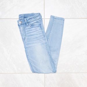American Eagle High Waisted Jeans
